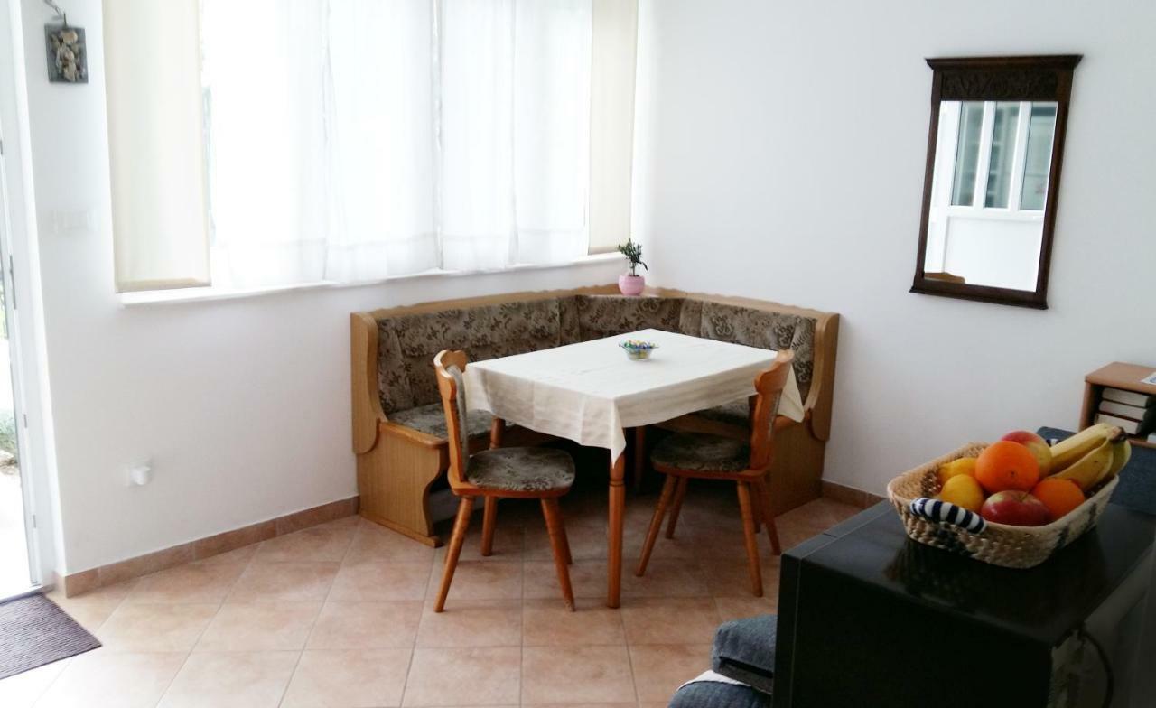 Studio Apartman Kacunic Σπλιτ Εξωτερικό φωτογραφία